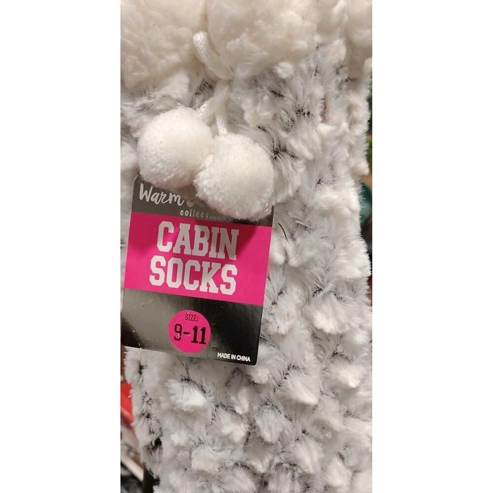 Warm Collection Cabin Socks White Gray Polka Dot Pom Pom Women’s Size 9-11